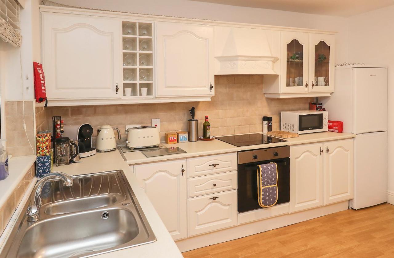 Ferienhaus Two Bedroom Townhouse In The Heart Of Dungarvan
