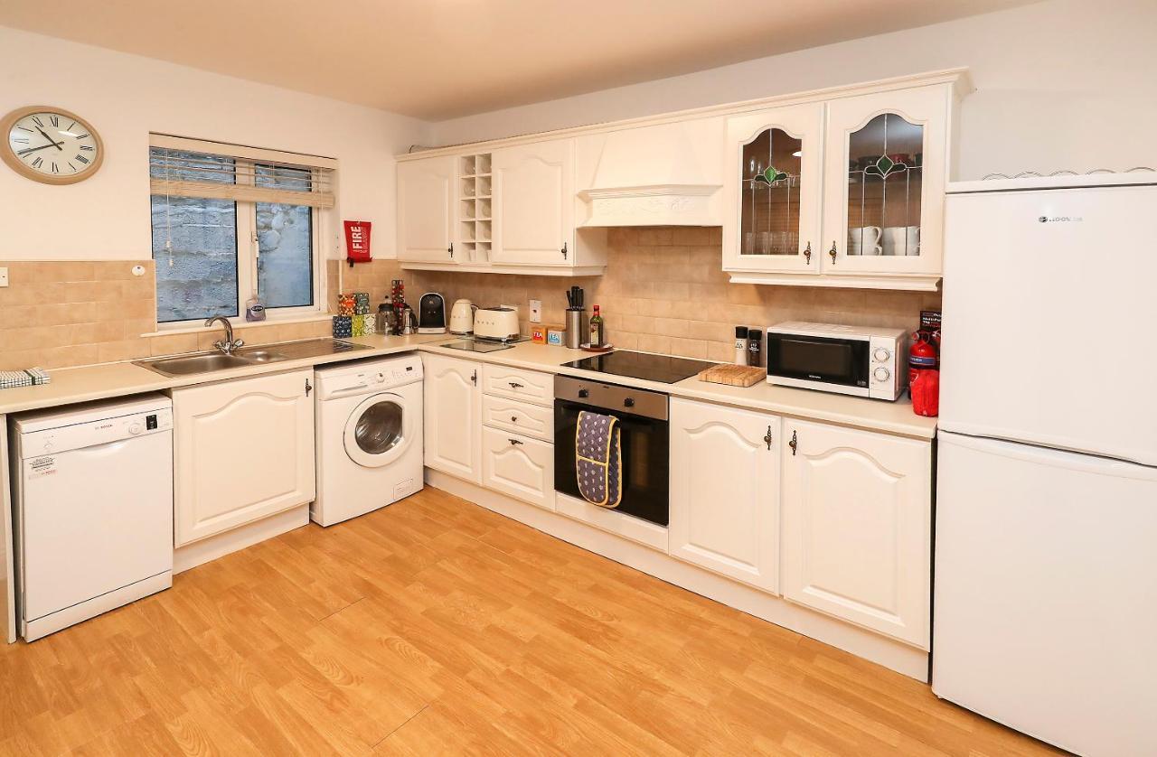 Two Bedroom Townhouse In The Heart Of Dungarvan