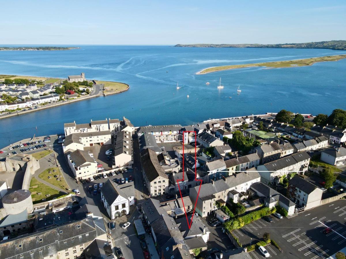 Two Bedroom Townhouse In The Heart Of Dungarvan * Dungarvan (Waterford)